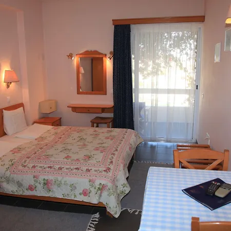 Heliotopos Aparthotel Tolón