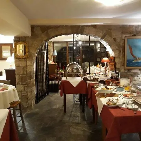 Heliotopos 3* Tolón