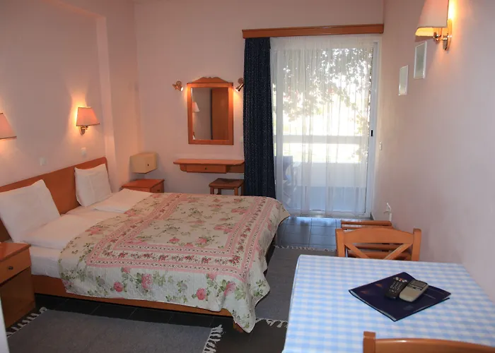 Heliotopos Hotel apartamentowy Tolón