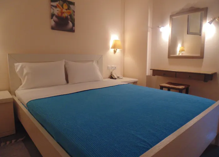 Heliotopos 3* טולון